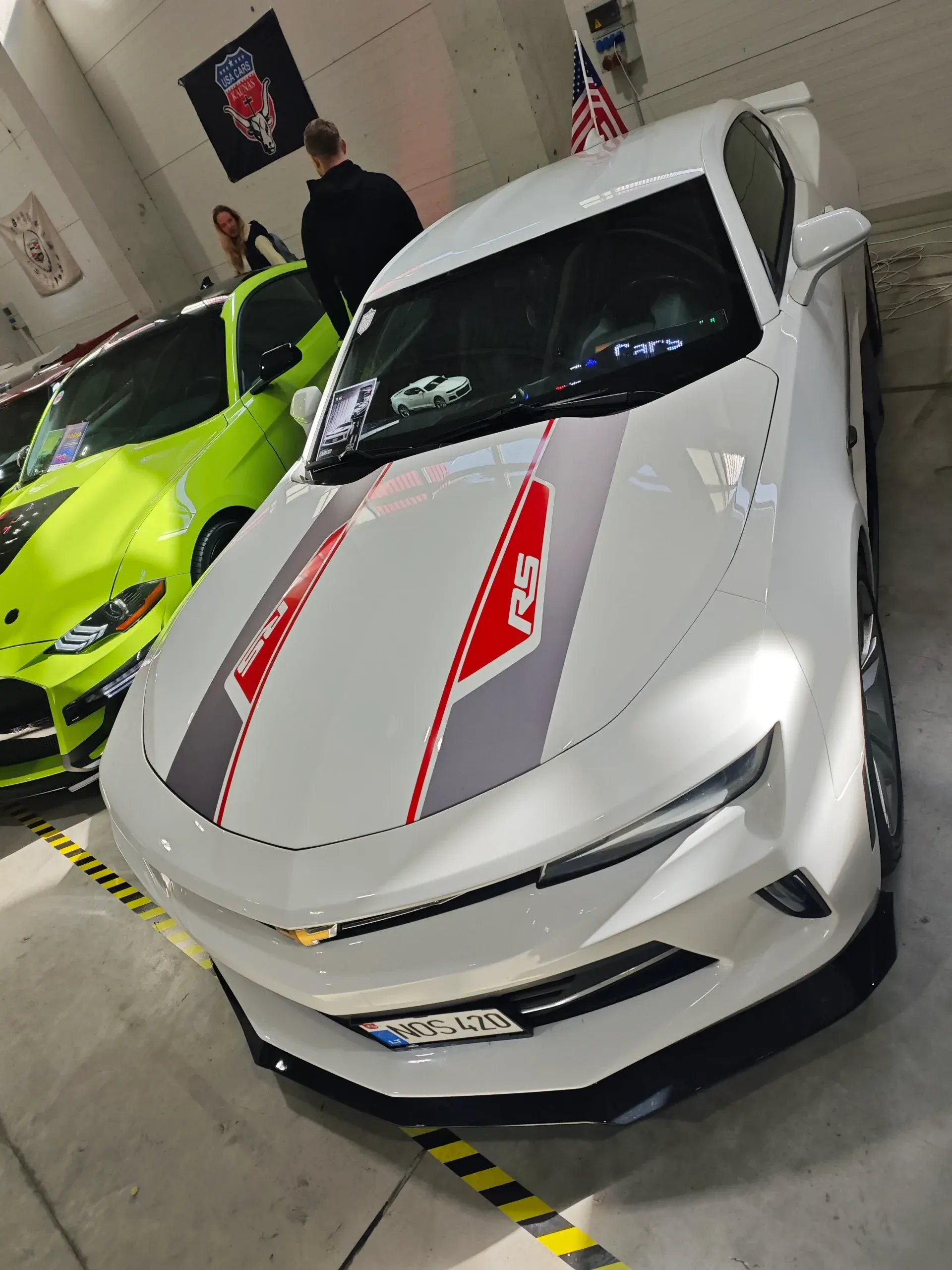 Chevrolet Camaro · 3