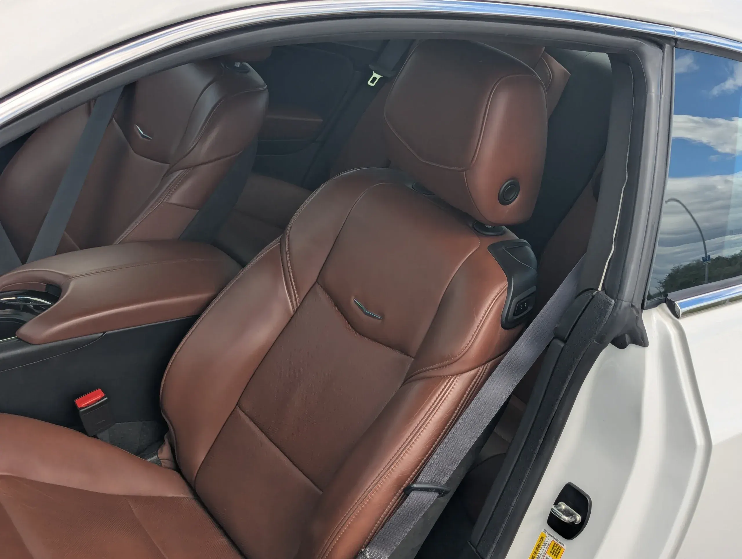Cadillac ATS · 3