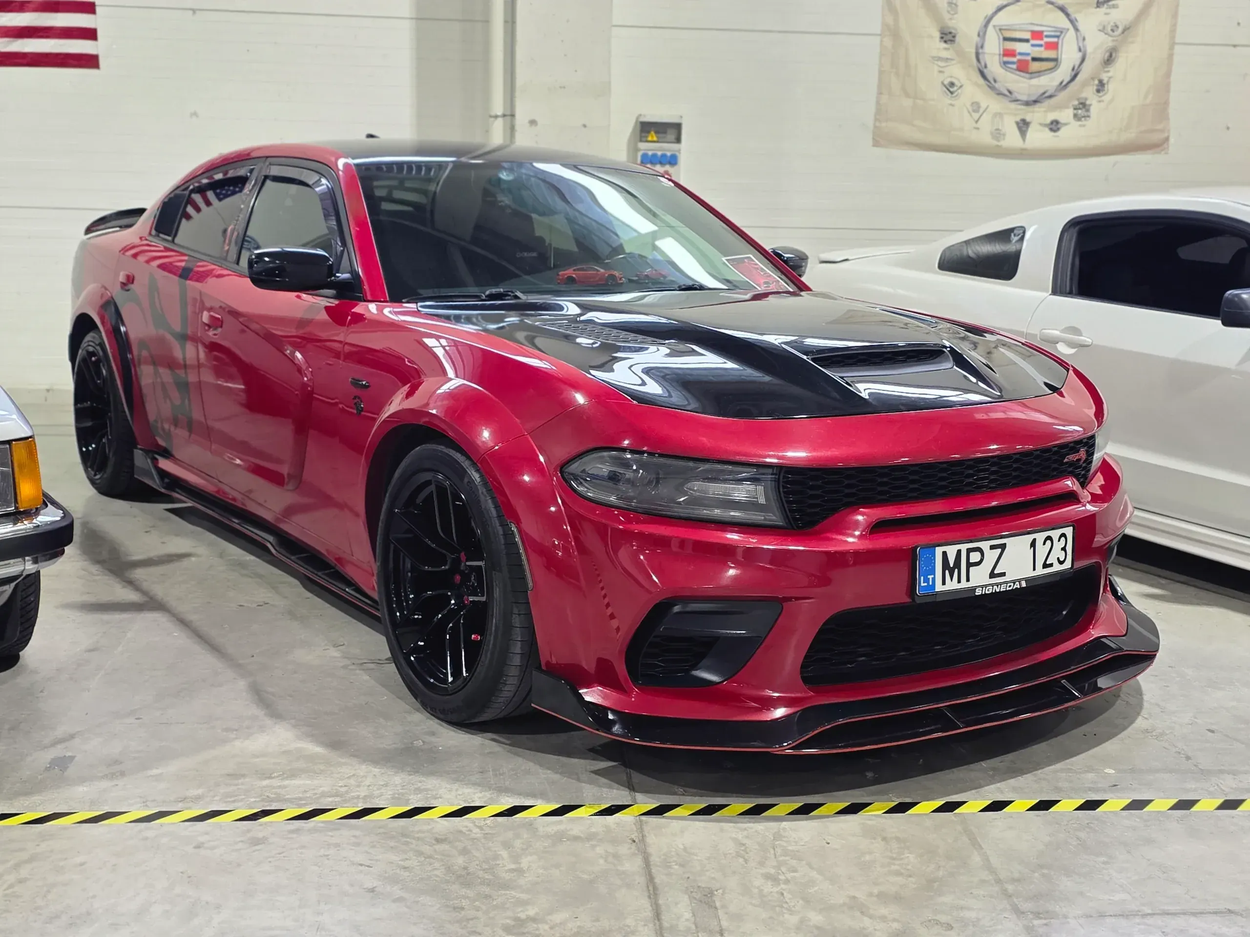 Dodge Charger · 3