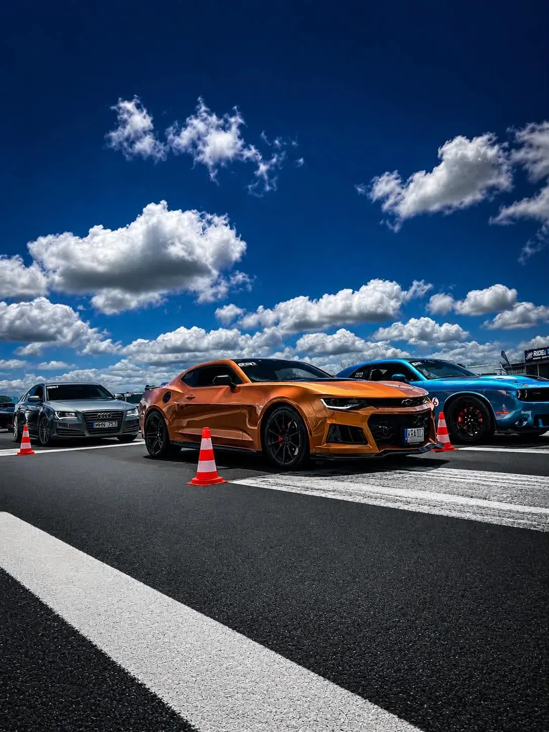 Chevrolet Camaro · 6
