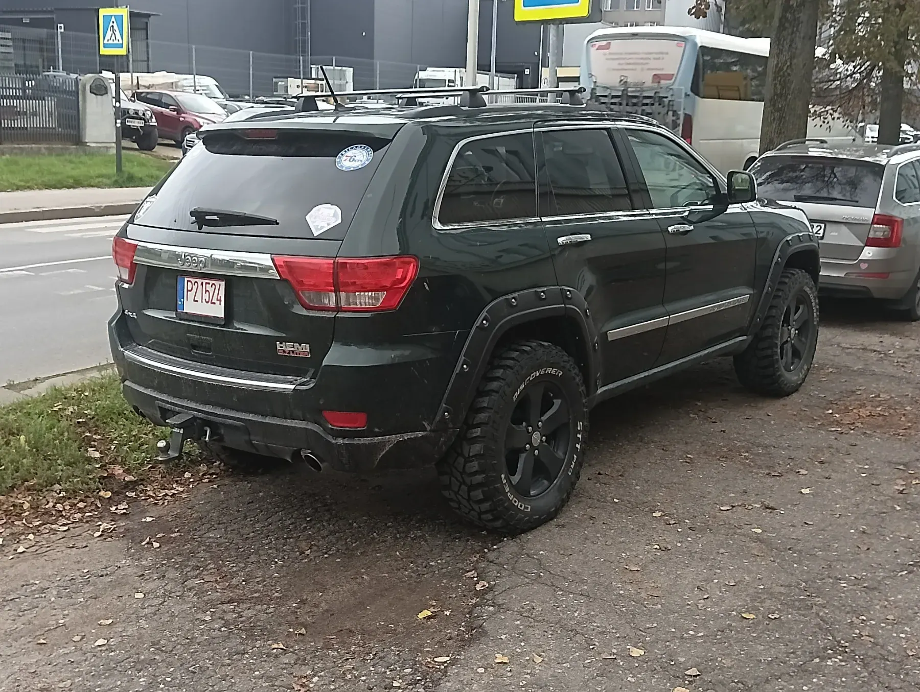 Jeep Grand Cherokee · 5