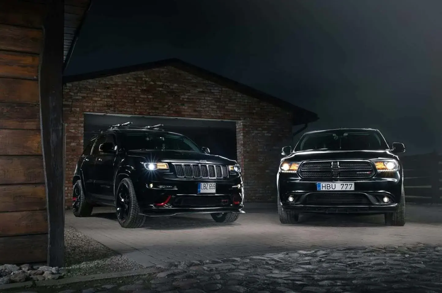 Jeep Grand Cherokee · 3