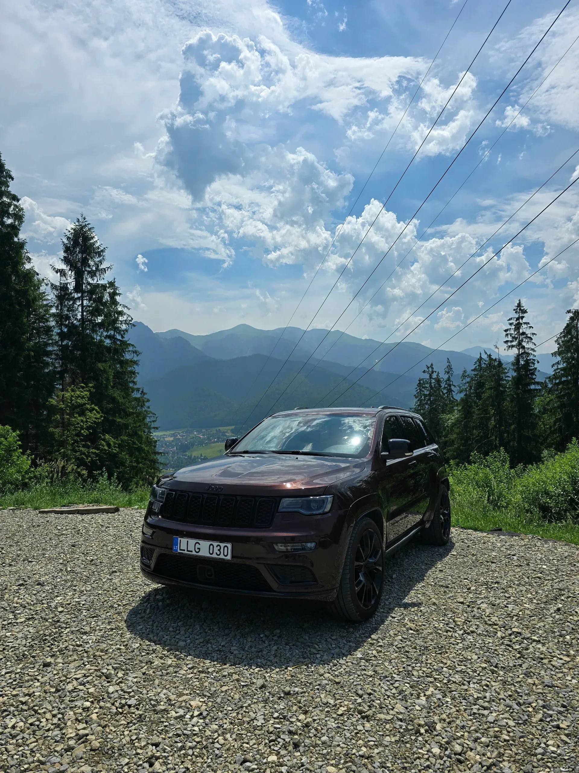 Jeep Grand Cherokee · 5